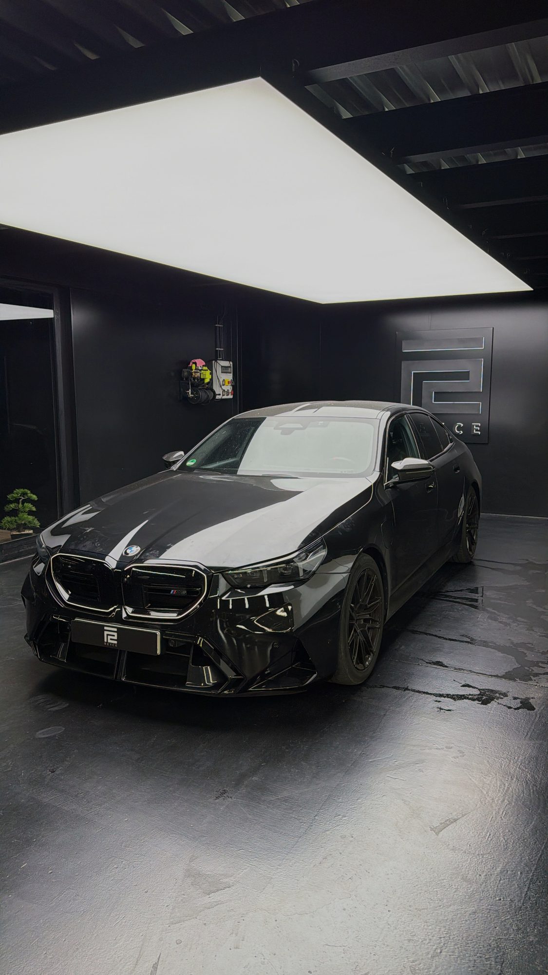 BMW M5 à l’atelier REYCE de La Mulatière